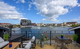 Blomloefs Hotell Saltoe